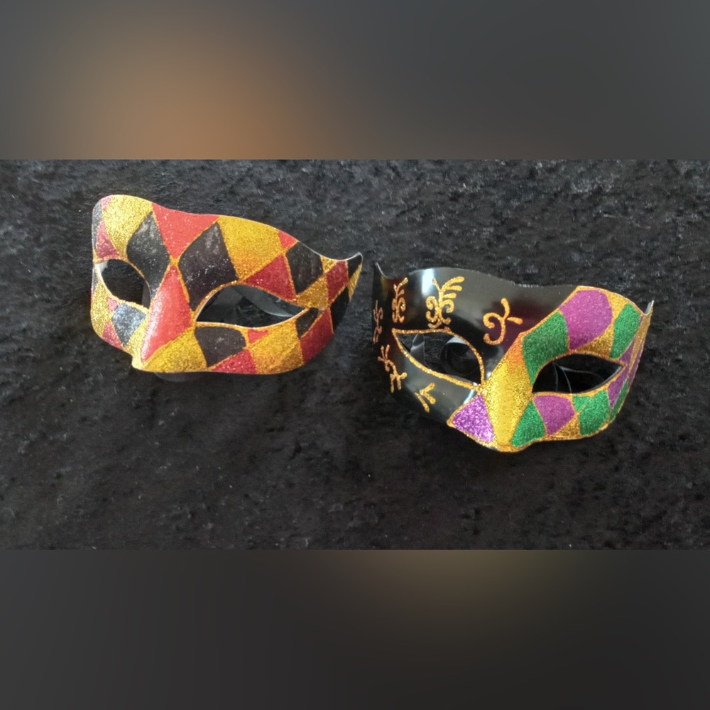 Two Masquerade Party Face Masks - Picture 2 of 7